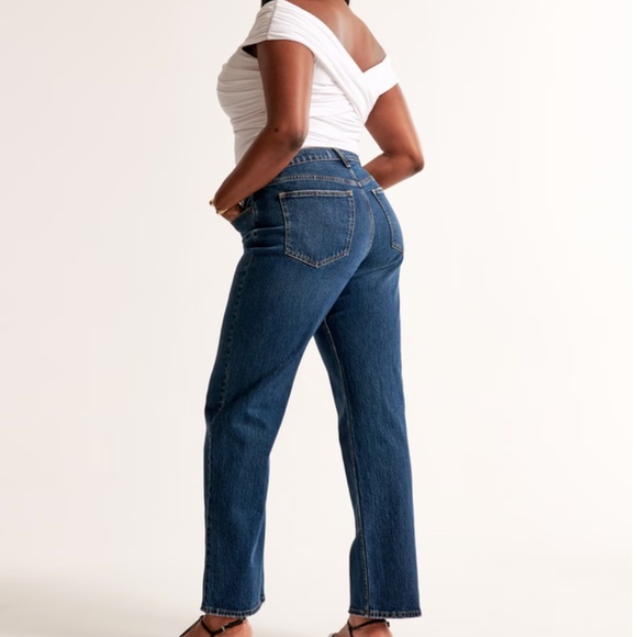 Abercrombie & Fitch High Rise Vintage Straight Jean size 24/00 short - Picture 3 of 6